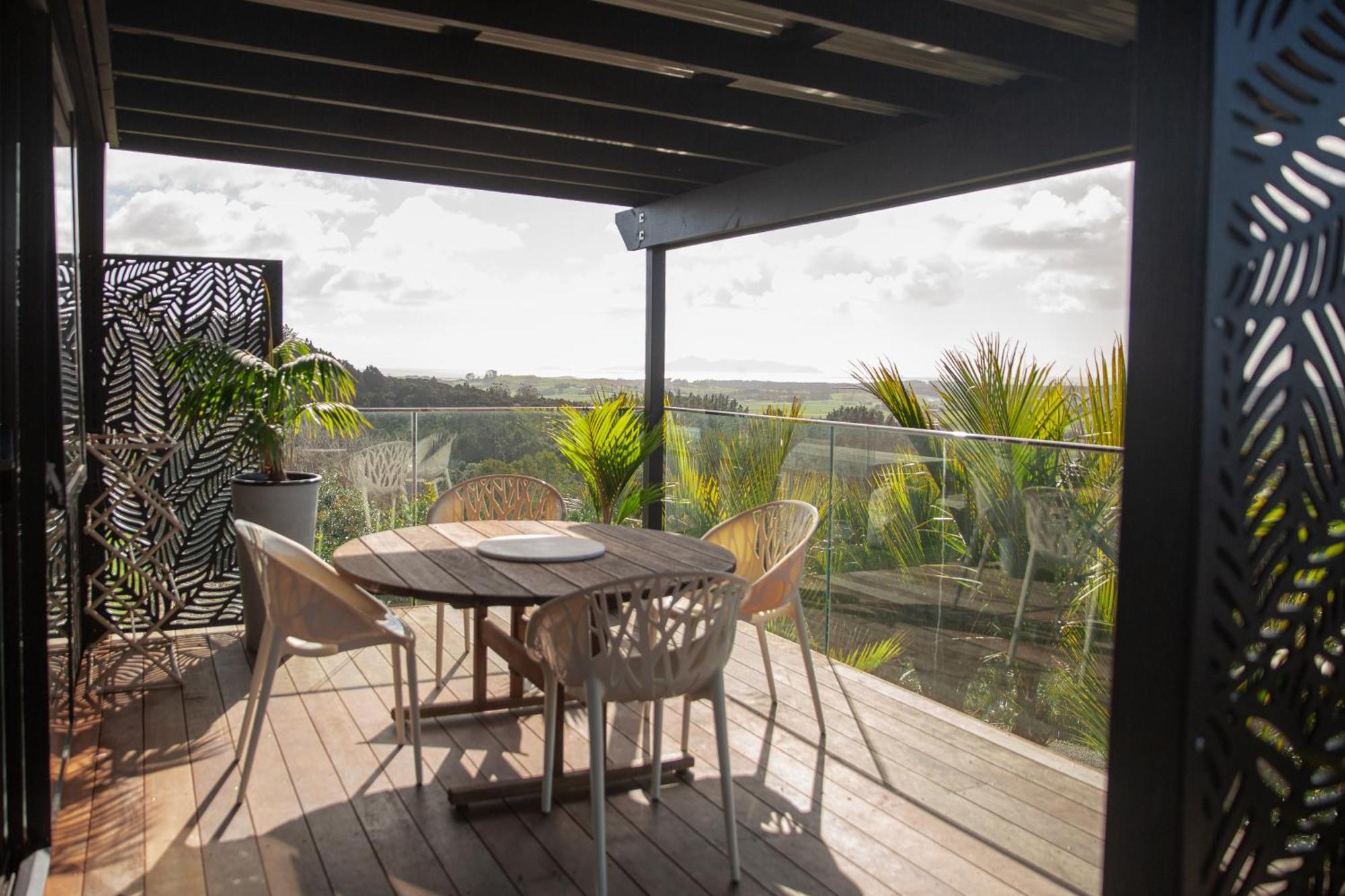 Aotearoa Surf Eco Pods Hotel Te Arai Ngoại thất bức ảnh