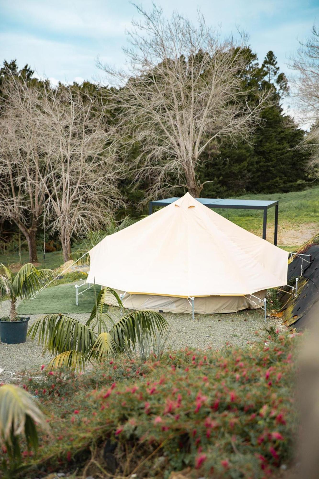 Aotearoa Surf Eco Pods Hotel Te Arai Ngoại thất bức ảnh