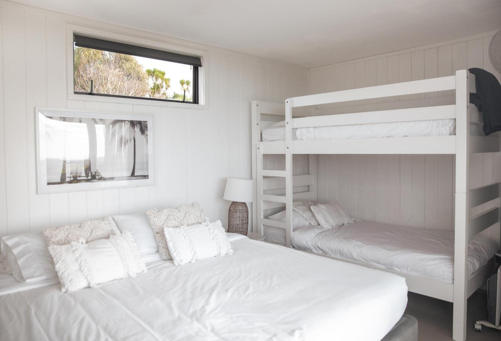 Aotearoa Surf Eco Pods Hotel Te Arai Ngoại thất bức ảnh