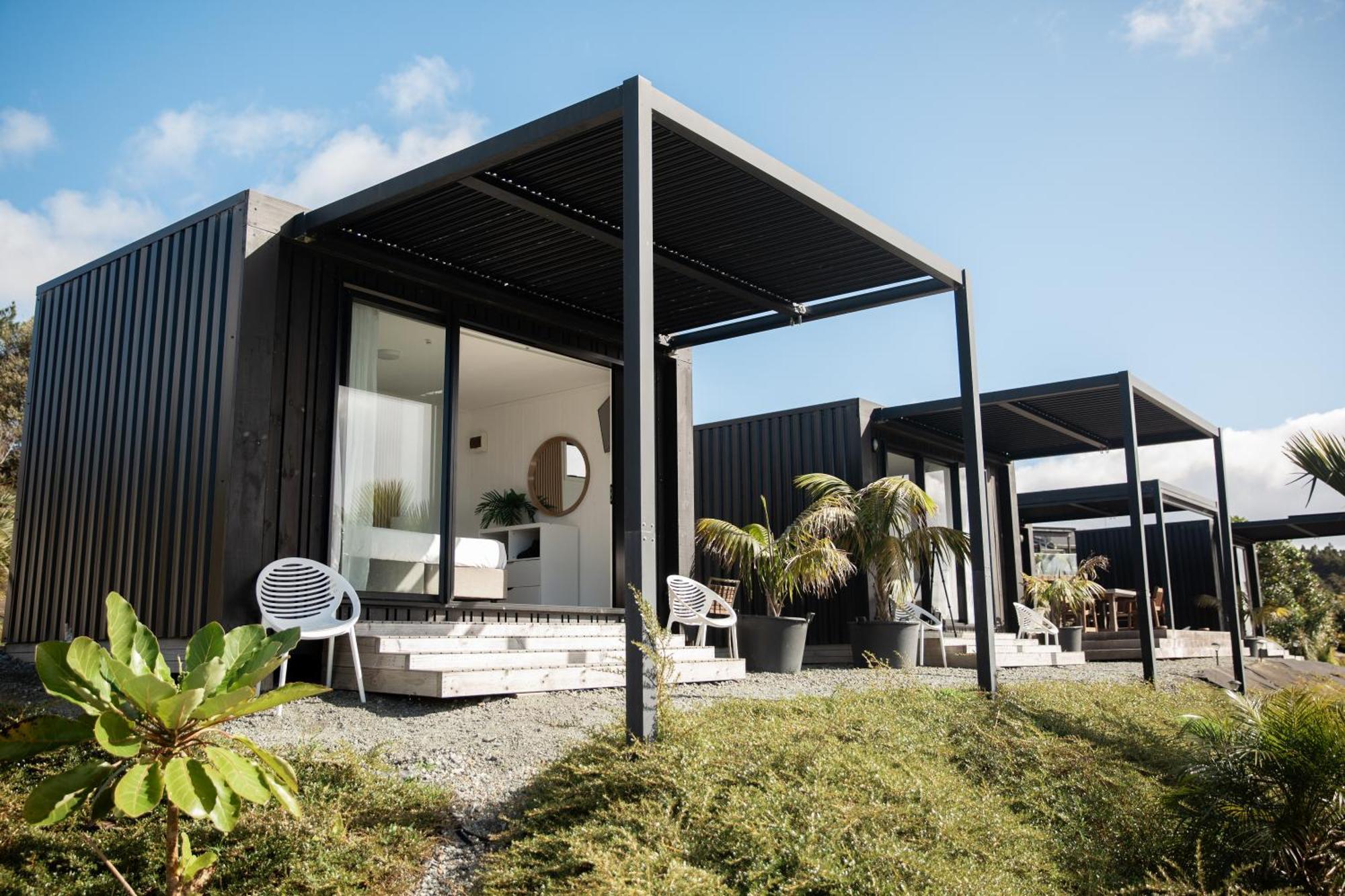 Aotearoa Surf Eco Pods Hotel Te Arai Ngoại thất bức ảnh