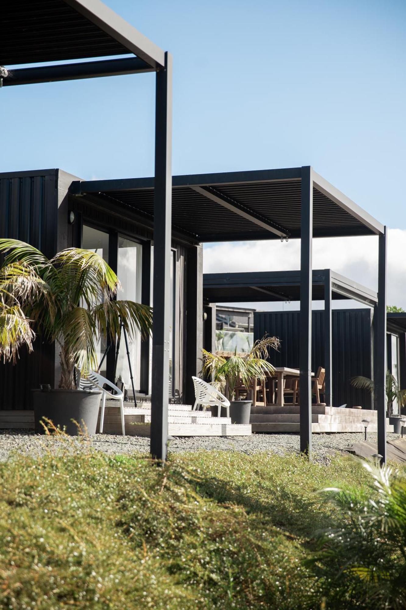Aotearoa Surf Eco Pods Hotel Te Arai Ngoại thất bức ảnh
